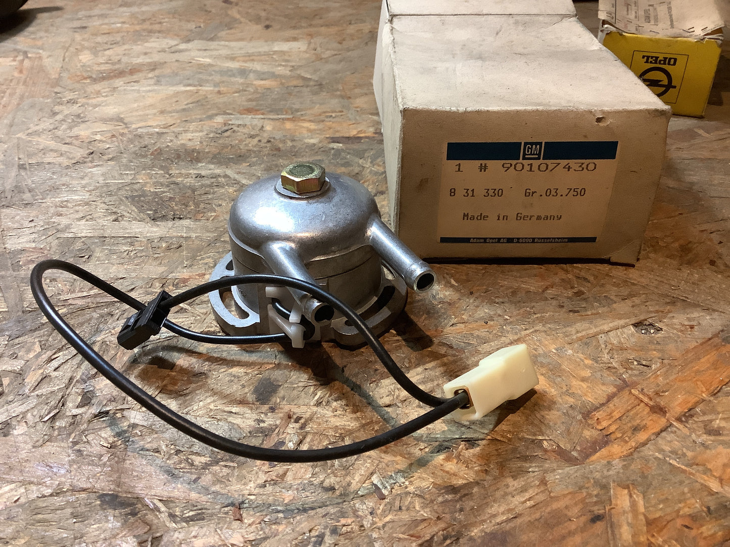 Ascona C, Omega A, Manta B, Vectra A, Kadett E Kaltstarteinheit für Vergaser Original GM NEU