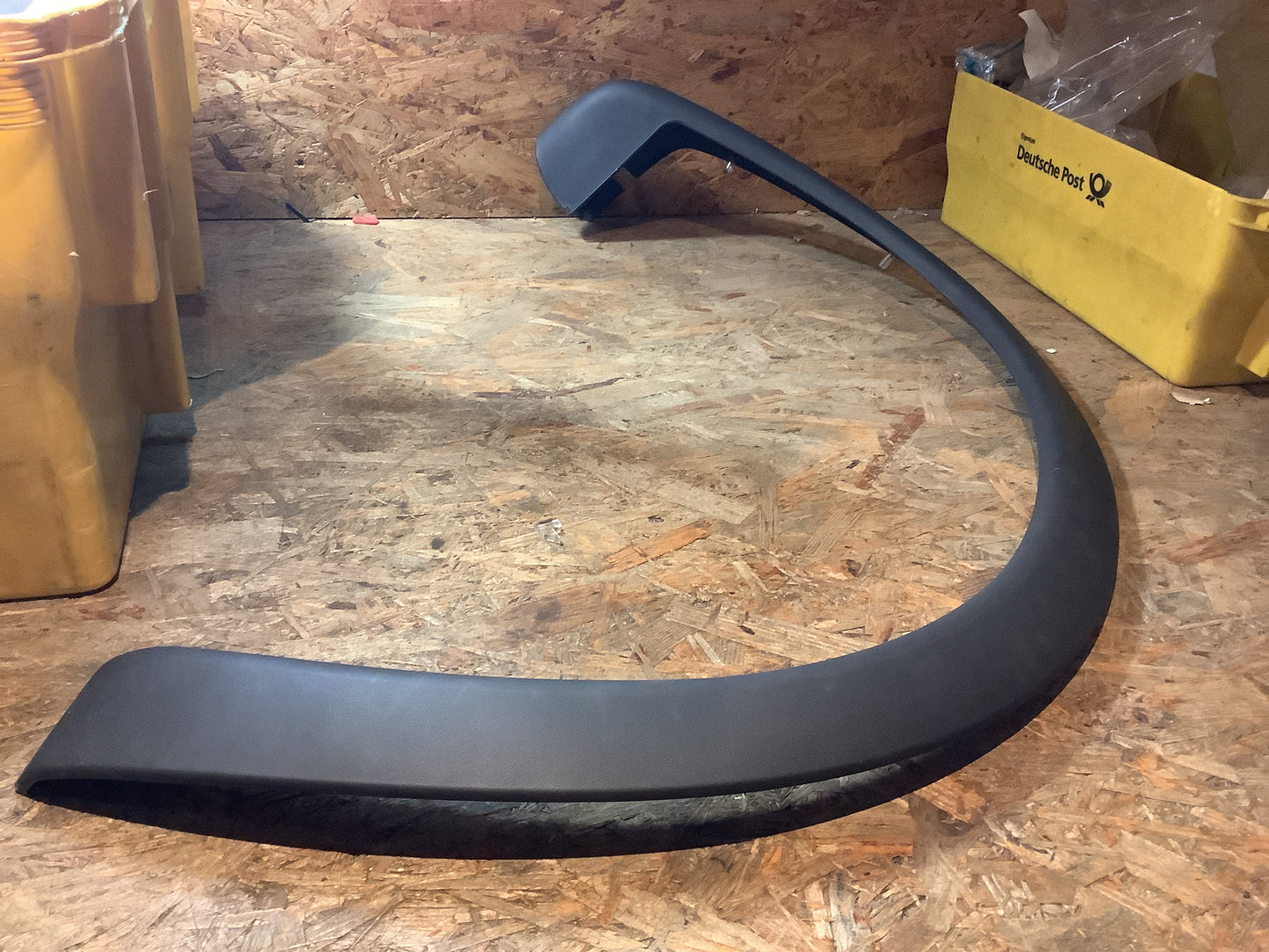 Opel Corsa B, Combo Blende, Radausschnitt rechts Original GM NEU