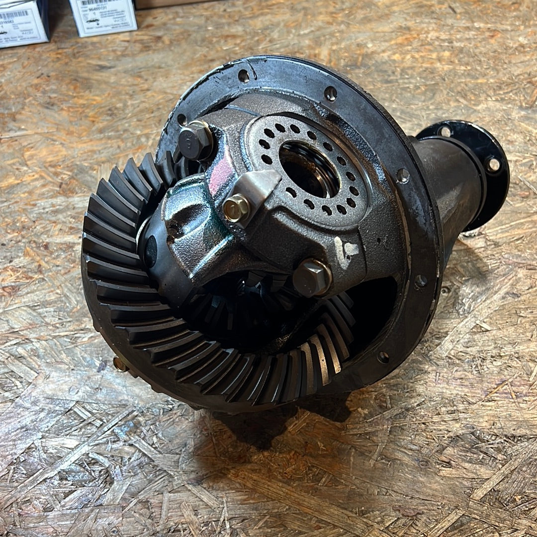 Original Mitsubishi Pajero Montero 90-93 Differenzial NEU MB664763