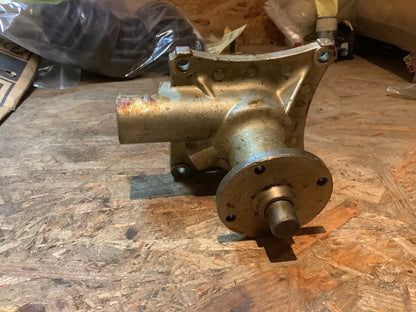 Bedford Wasserpumpe Original Opel NEU