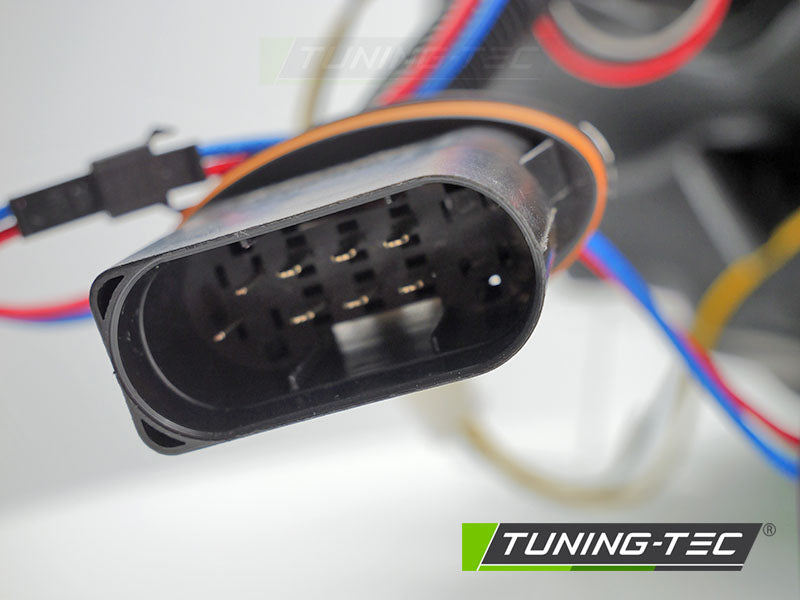 Tuning-Tec LED Tagfahrlicht Scheinwerfer für Mercedes Benz C-Klasse W205 14-18 schwarz mit dyn. Blinker