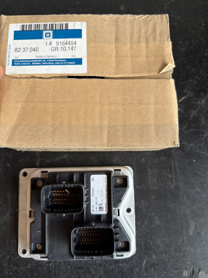 Original GM Opel Corsa B X12XE Motorsteuergerät Einspritzung NEU