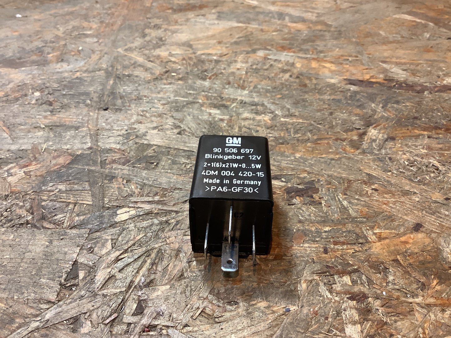 Vectra Calibra Blinker Relais Original GM NEU