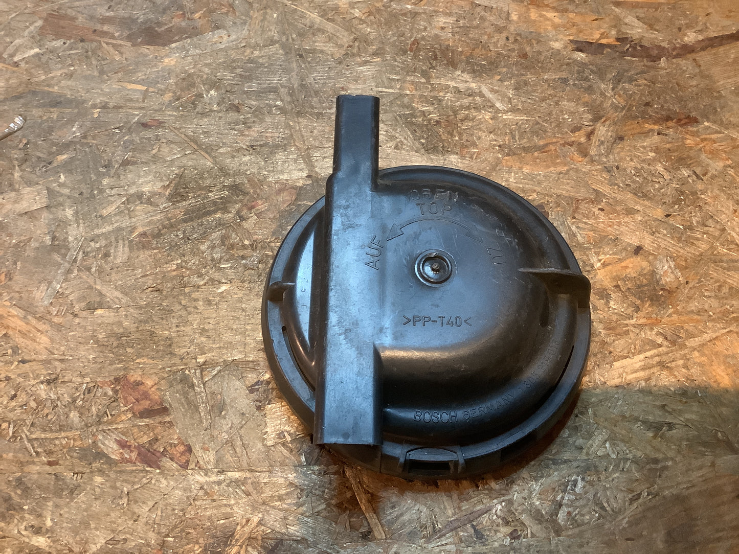 Audi 80/90 B4 Abdeckung Scheinwerfer Original Bosch NEU