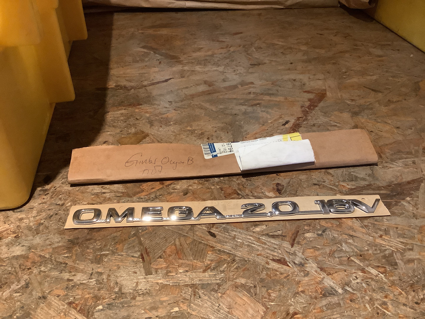 Opel Omega B Schriftzug hinten Original GM NEU