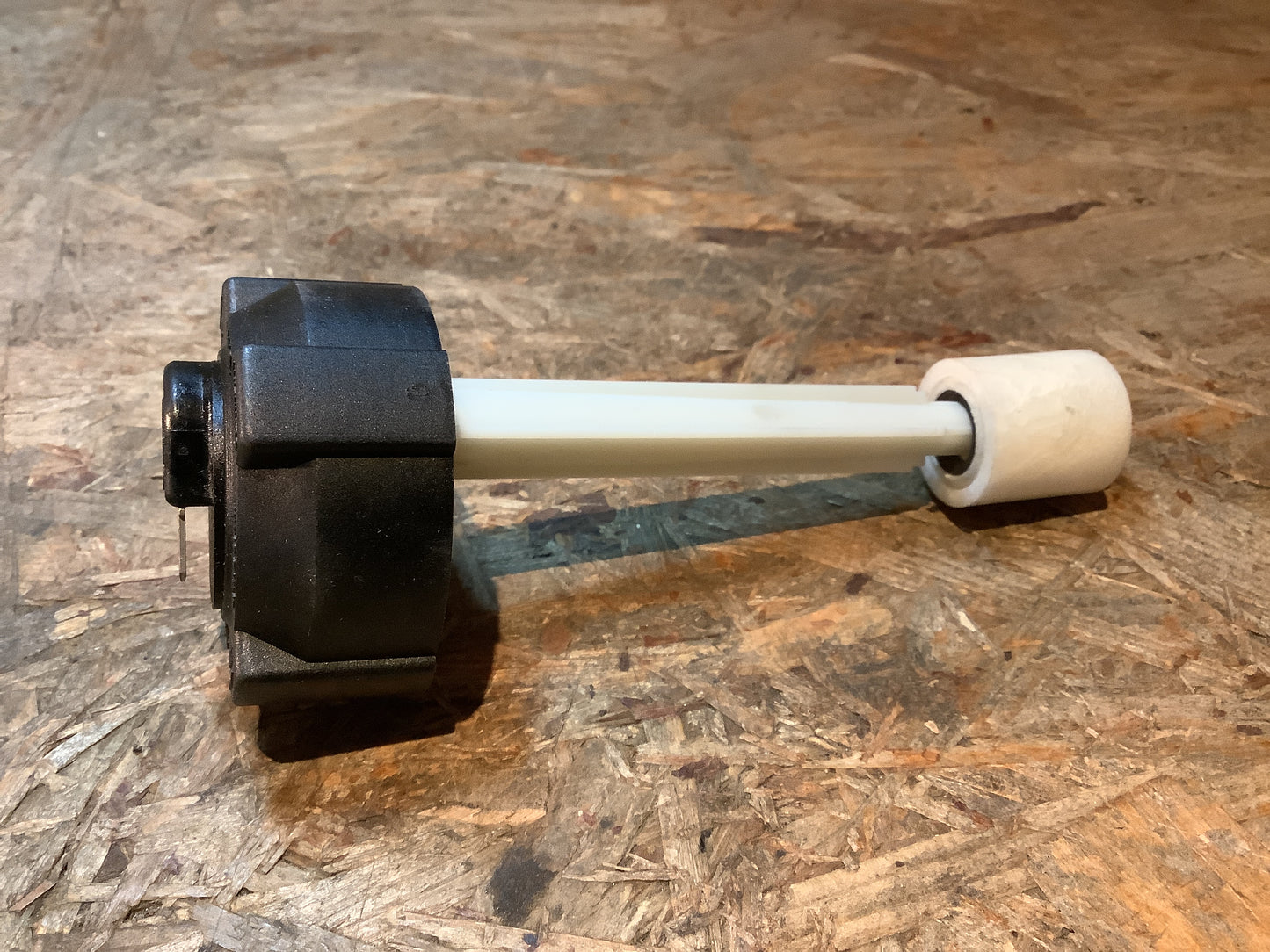 Opel Kadett E Sensor Ausgleichsbehälter Kühler Original GM NEU