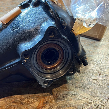 Original Mitsubishi Pajero Differenzialgetriebe 2.5 TD NEU MB527142