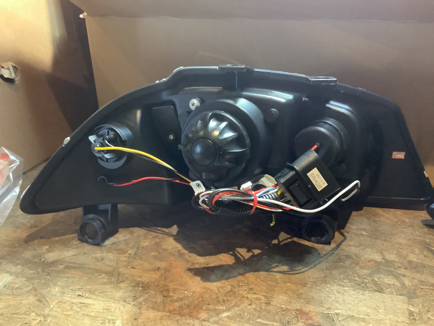 Tuning-Tec LED Tagfahrlicht Scheinwerfer für Seat Ibiza 6L 02-08 schwarz mit LED Blinker