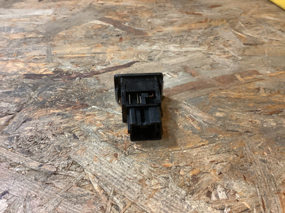 Mitsubishi Montero, 2,5TD, UWD Schalter, Nebelscheinwerfer Original Mitsubishi NEU