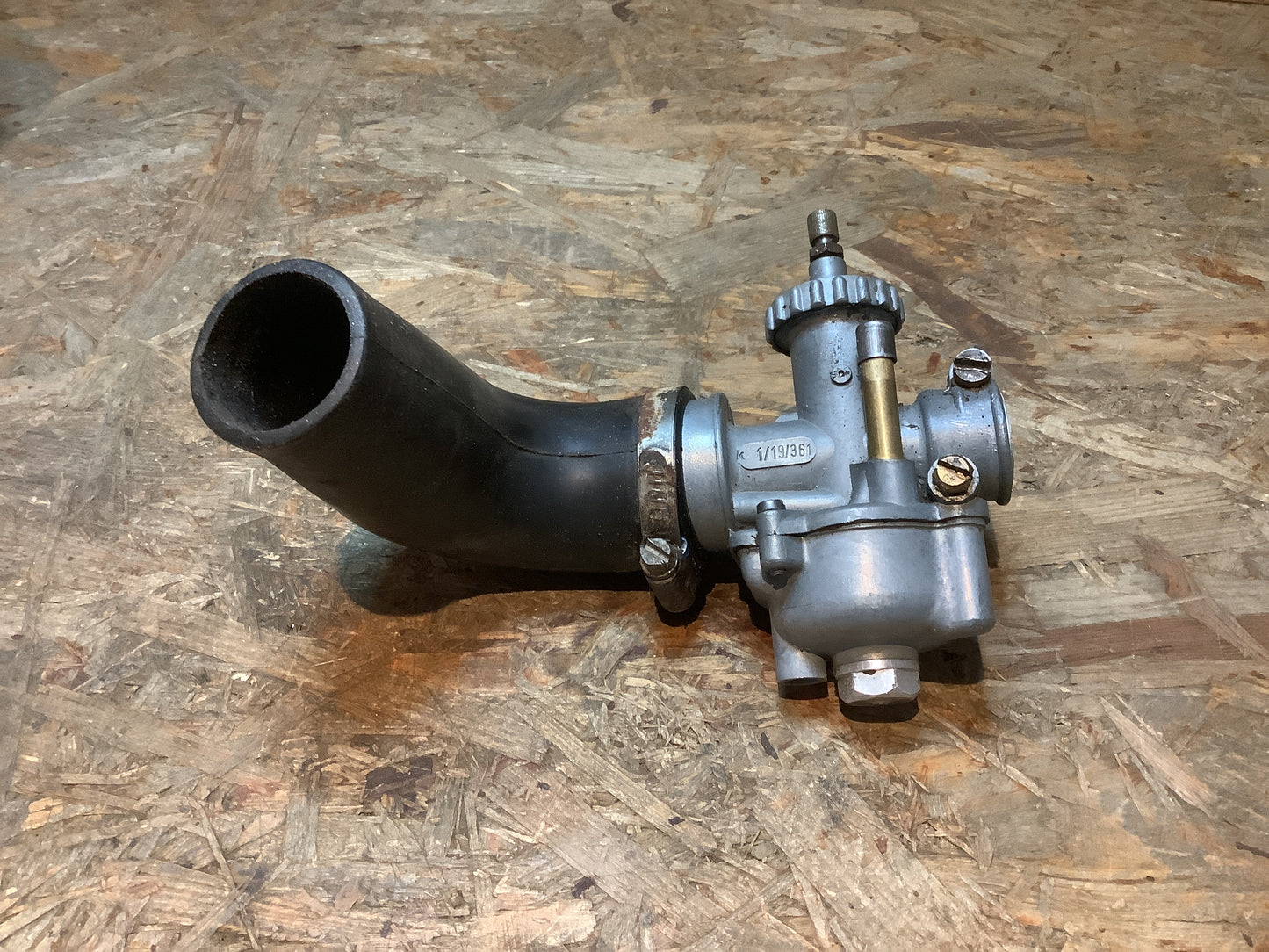 Vergaser (Gebraucht und nicht Geprüft) Motor: L101 L152 Original Bing