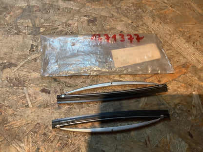 Opel Rekord D, Commodore B Wischerblatt Scheinwerfer Set Original Opel NEU