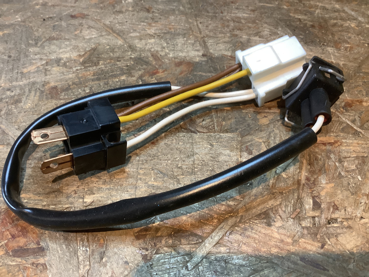 VW Käfer Typ 181, VW Bus Karmann Ghia Stecker Scheinwerfer Original VW NEU