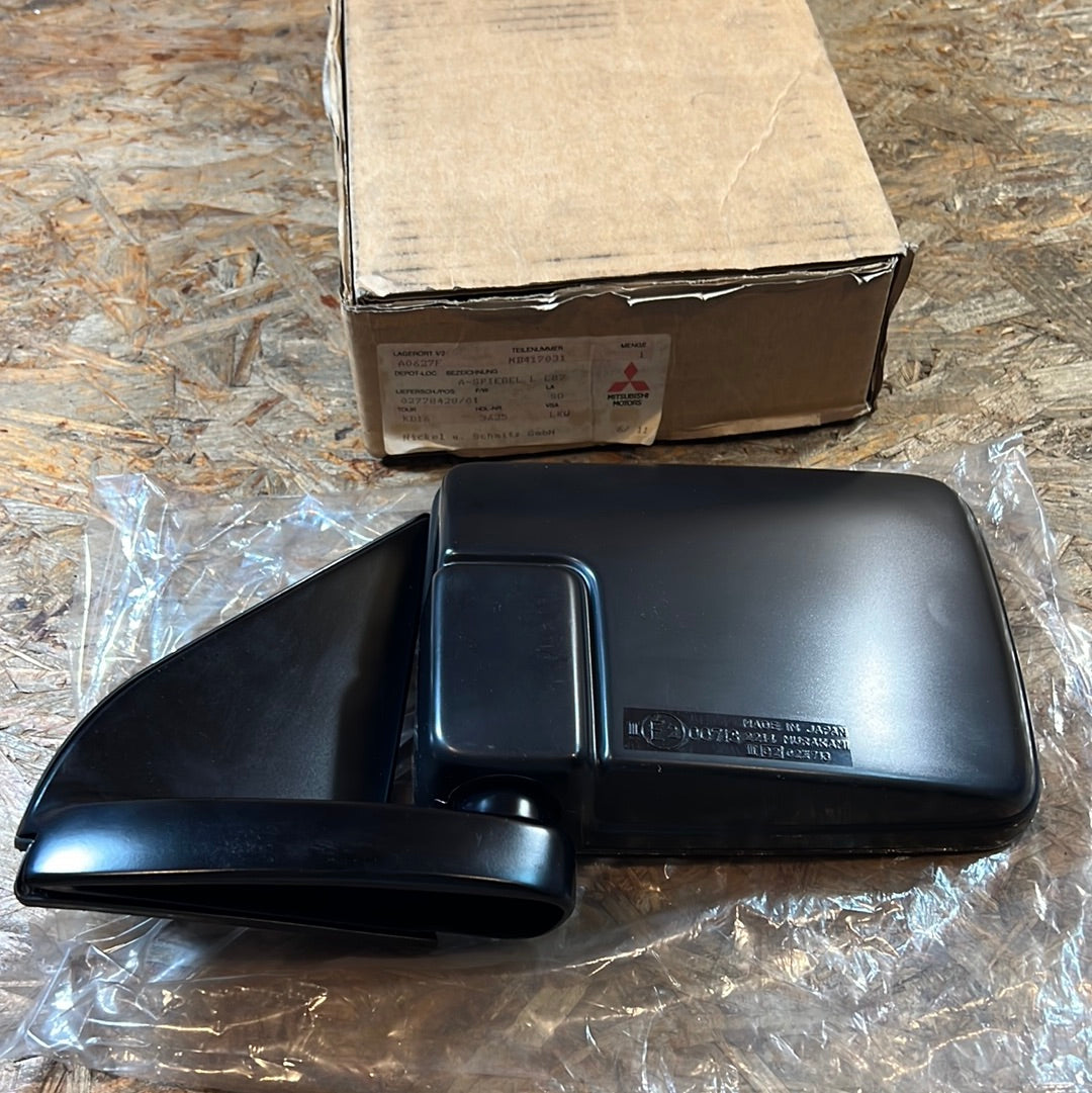 Original Mitsubishi L300 87-89 Außenspiegel links NEU MB417031