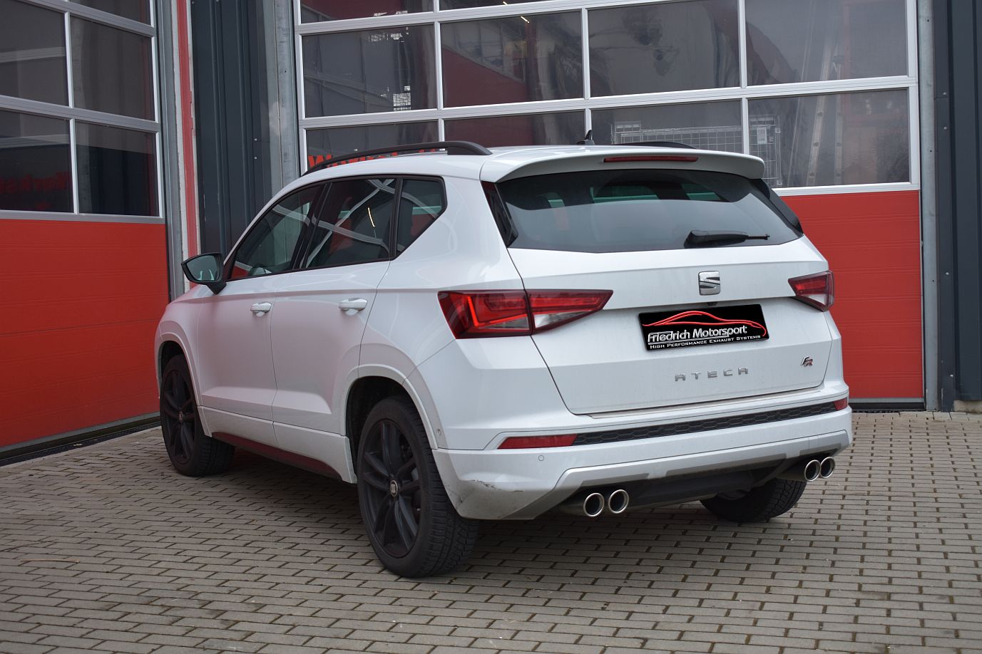 Friedrich Motorsport Gruppe A Duplex-Anlage Seat Ateca Frontantrieb