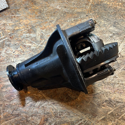 Original Mitsubishi Pajero Montero 90-93 Differenzial NEU MB664763