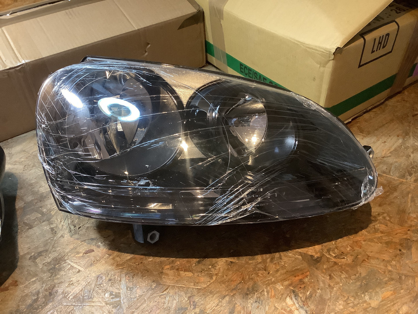 Tuning-Tec Klarglas Scheinwerfer für VW Golf 5 03-09 schwarz