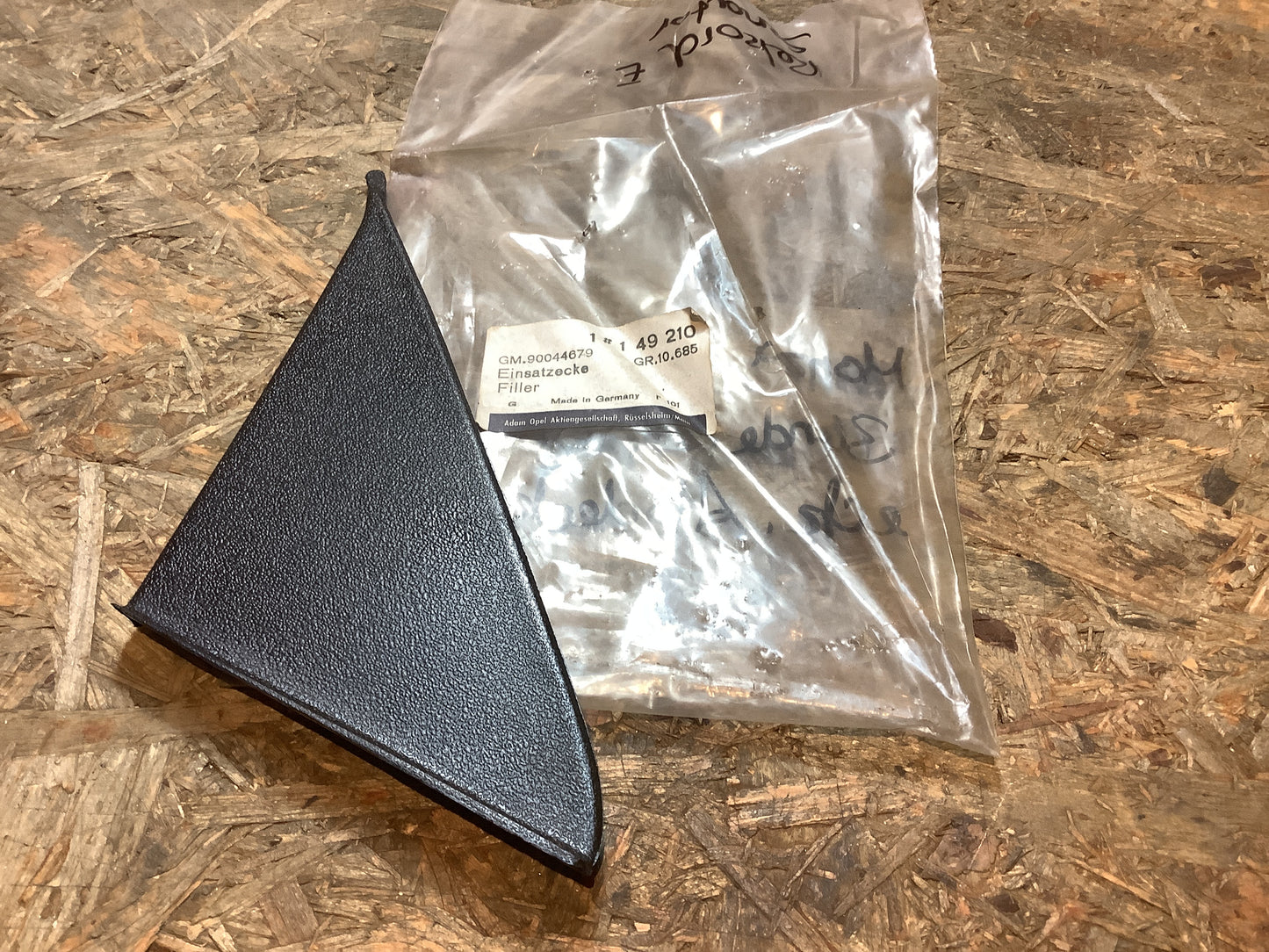 Rekord E, Senator, Monza Blende, Spiegeldreieck  Abdeckung Original GM Opel NEU