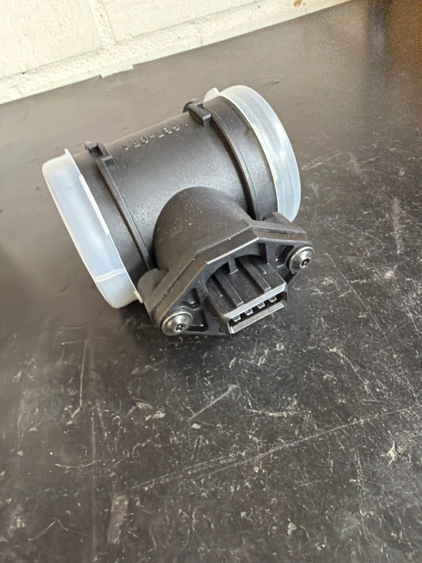 Original GM Opel Vectra B 2.0 Luftmassenmesser NEU