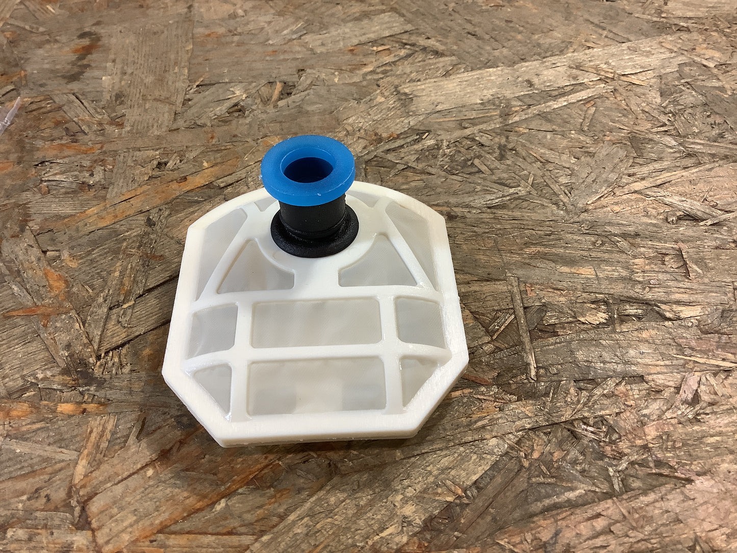 Omega A Filter an Kraftstoffpumpe Original GM NEU