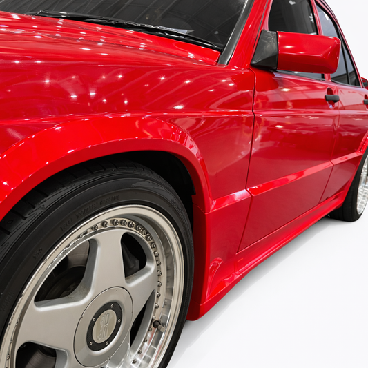 Vordere Kotflügelverbreiterungen passend für Mercedes-Benz 190 (W201) 1982-1993