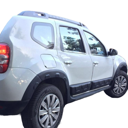Radlaufverkleidungen passend für Dacia Duster Serie 1 2010-2017 Off-Road mit ABE TÜV Matt Schwarz