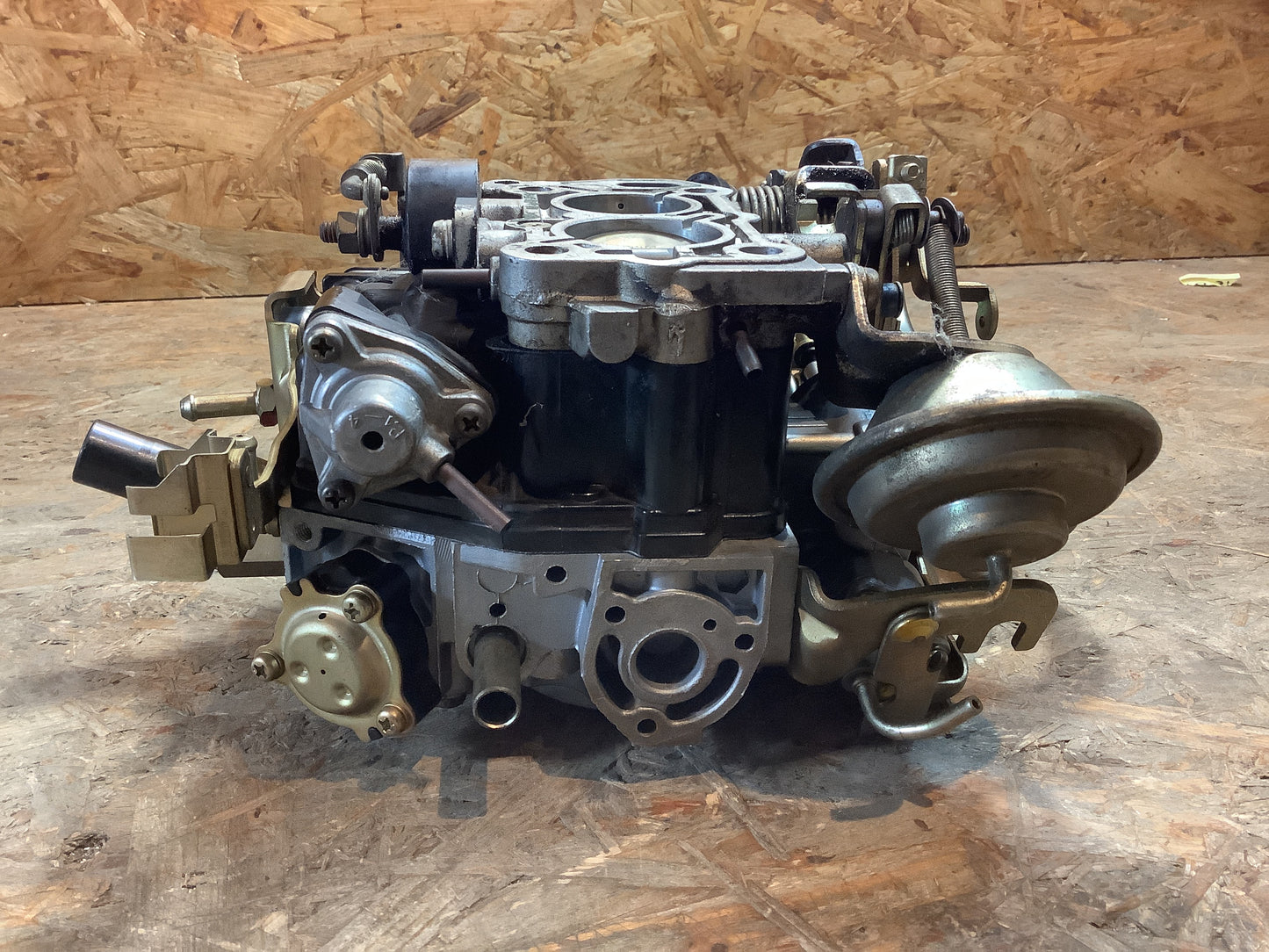 Mitsubishi Colt 1,5L Vergaser Mikuni 30/32 Original Mikuni GEBRAUCHT