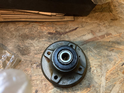 Opel Kadett E, Ascona C, Vectra A Radnabe Hinterachse Original GM NEU