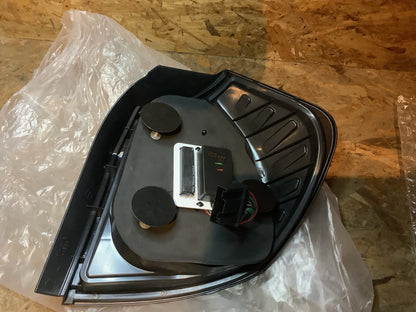 Tuning-Tec Voll LED Lightbar Rückleuchten für BMW 1er E87/E81 04-07 schwarz/rauch Präsentationsstück, minimale Spuren kaum sichtbar