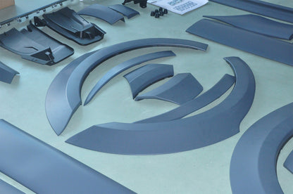 Komplett-Karosserie-Kit passend für Mercedes Sprinter W907 2018-heute (5932mm)