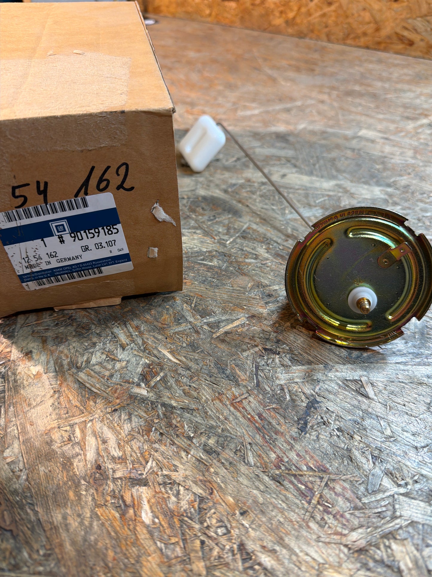 Original GM Opel Ascona C Tankgeber NEU