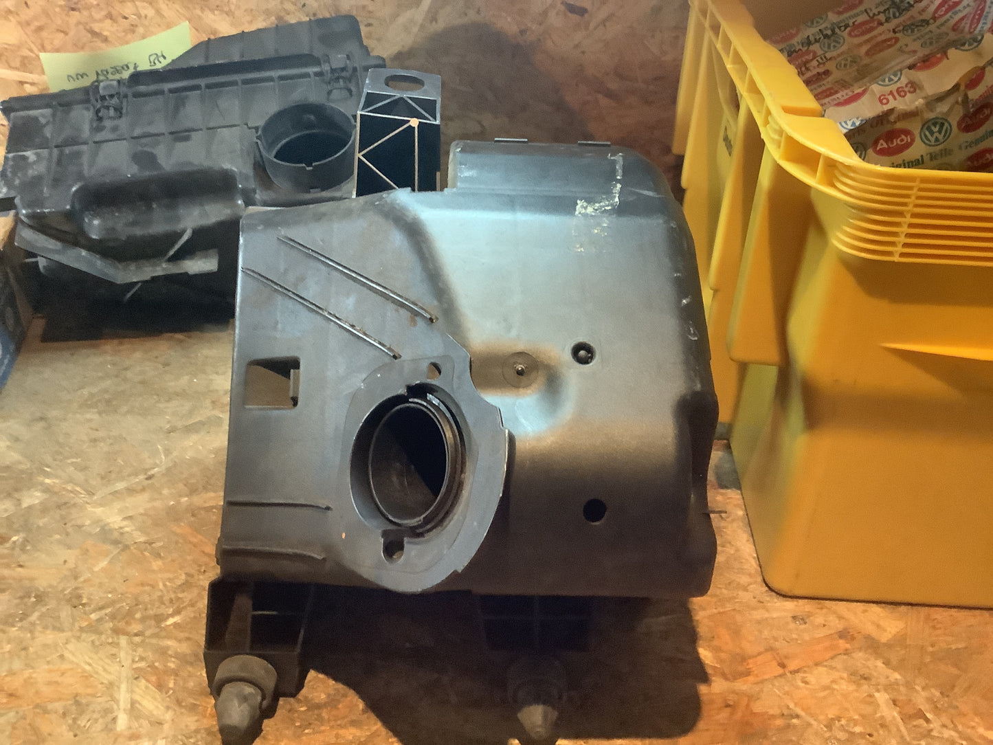 Audi A4, B5, A6, C5 Luftfilterkasten Original Audi VW NEU