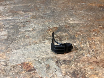 Chevrolet Epica Klemme an Luftfilter Original GM NEU