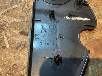 VW Käfer ab 08/75 Sitzblende rechts Original VW NEU
