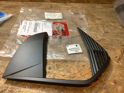 Peugeot 2008 II Blende Nebelscheinwerfer unterer Kühlergrill Stoßstange vorn links Original Mopar NEU