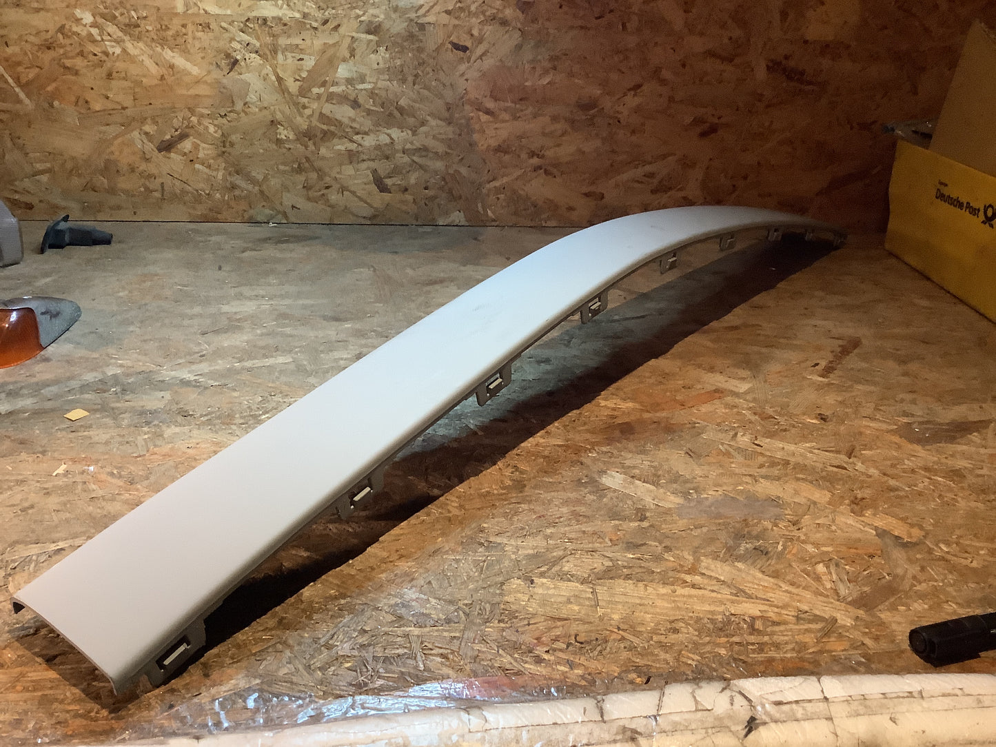Audi 80 B4 Blende Stoßstange hinten Original VW NEU