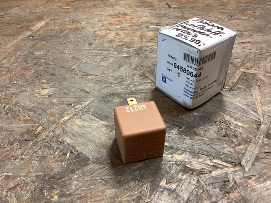 Antara Kraftstoffpumpenrelais Original GM NEU