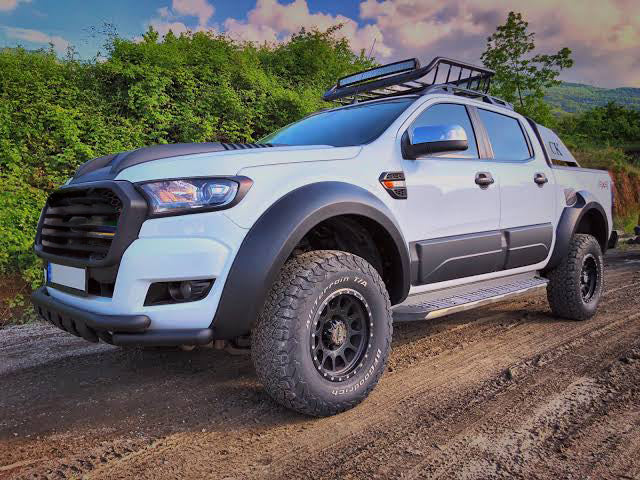 Kotflügelverbreiterungen passend für FORD Ranger T6/T7/T8 2012-2022 (Jumbo) mit ABE TÜV Matt Schwarz