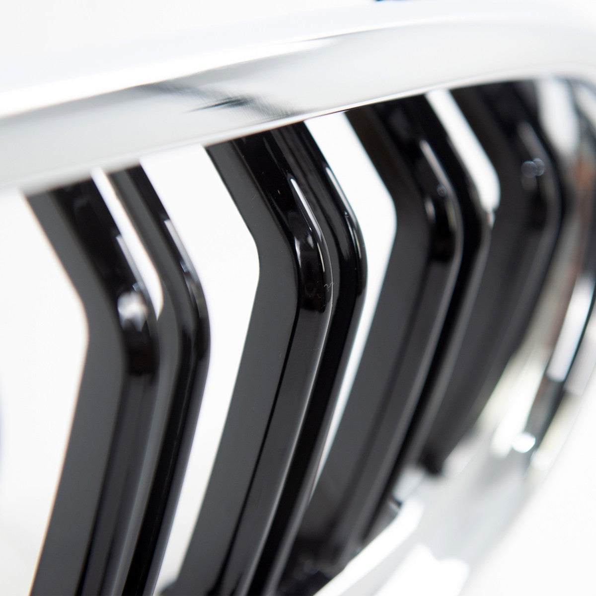 Doppel-Linie Chrom & Schwarzer Grill passend für BMW 3er E90 E91 2008-2011