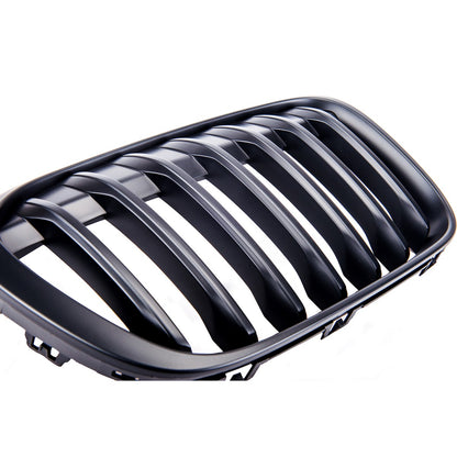 Grill Einzelstreifen Matt Schwarz passend für BMW X1 (F48) 2015-2019