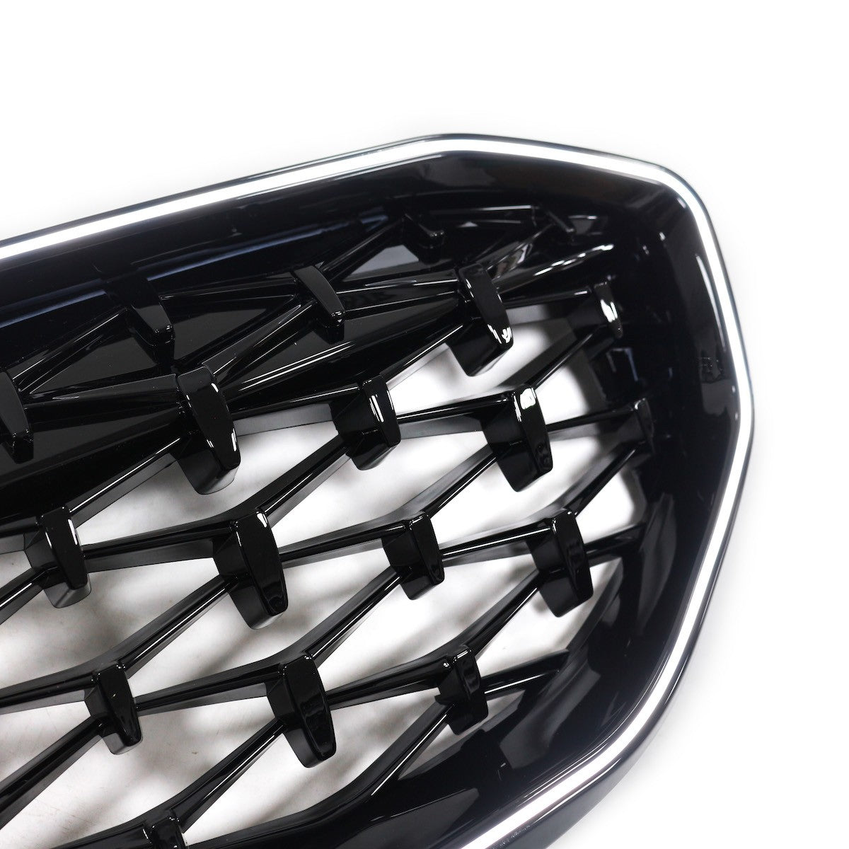 LED Diamant Hochglanz Schwarz Grill passend für BMW 3er G20 2019-2022