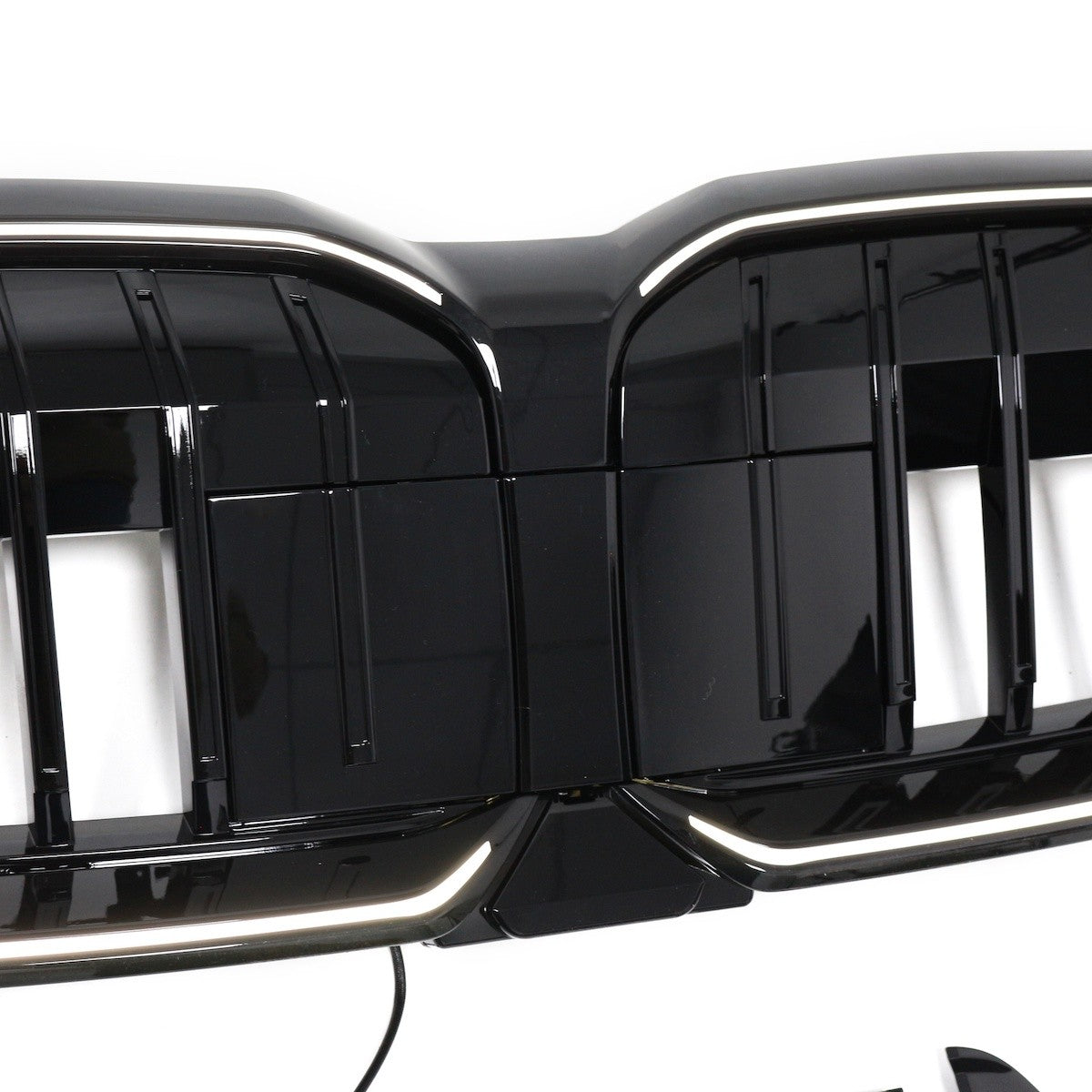 LED Einzelstreben Kühlergrill Hochglanz Schwarz passend für BMW 5er G60 2024+
