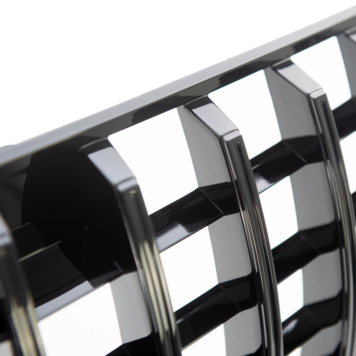 Frontgrill Hochglanz Schwarz Panamericana GT passend für Mercedes GLE W166 2015-2019