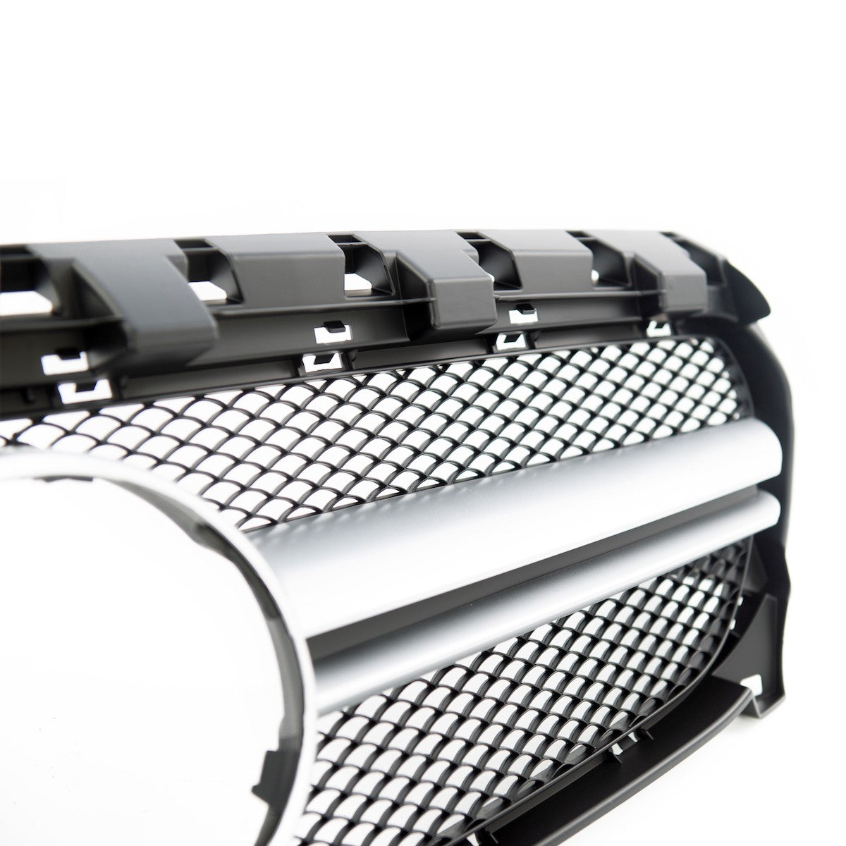 Kühlergrill Silber passend für Mercedes CLA C117 2016-2019