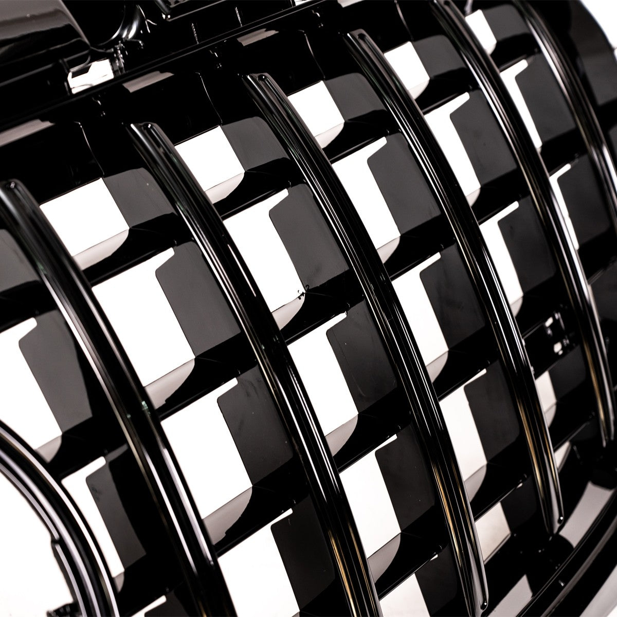 Kühlergrill Hochglanz Schwarz Panamericana GT passend für Mercedes GLA H247 2023+