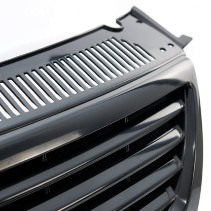 Schwarzer Frontgrill ohne Emblem mit PDC passend für VW Passat B6 3C 2005-2011