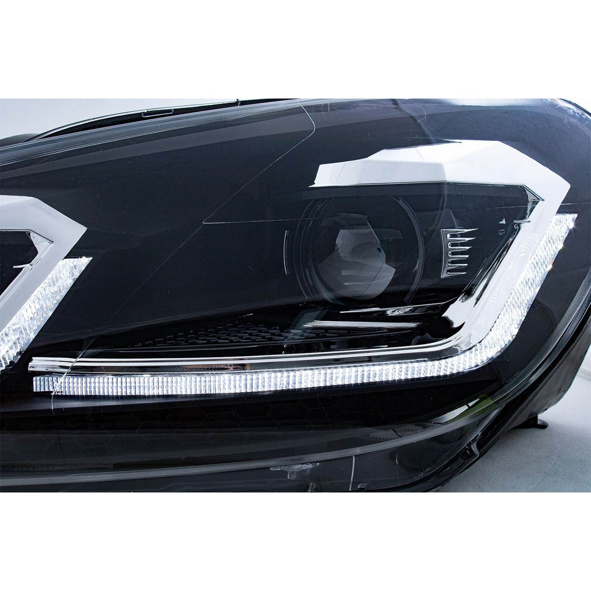LED Dynamische Chrom-Scheinwerfer passend für VW Golf 6 2008-2012