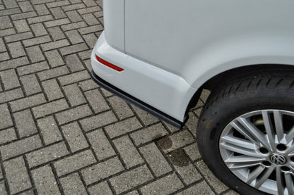 Heckansatz 2 tlg Volkswagen Bus T6 ab Bj.: 2015- Schwarz Glanz
