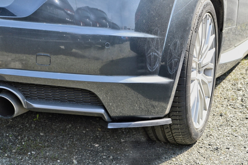 Heckansatz Seitenteile ABS Audi TT 8S ab Bj.: 2014- Schwarz Matt