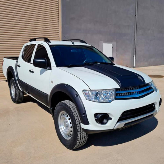Oneway Karosserieverkleidung passend für Mitsubishi L200 Triton 4 2007-2014 - Mattschwarz