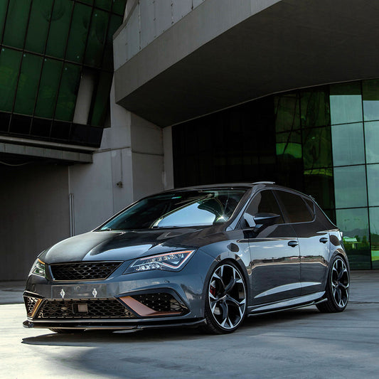 Oneway Kompletter Umbausatz passend für Seat Leon (5F) HB 5-türer FR Facelift 2017-2020 - Schwarz glänzend
